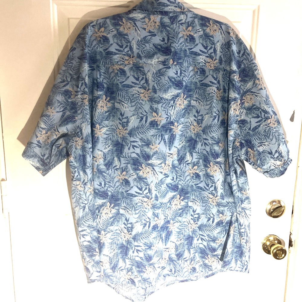 IZOD Saltwater Men's 2XB Blue Hawaiian Tropical Short Sleeve Button Up Shirt - Picture 2 of 8